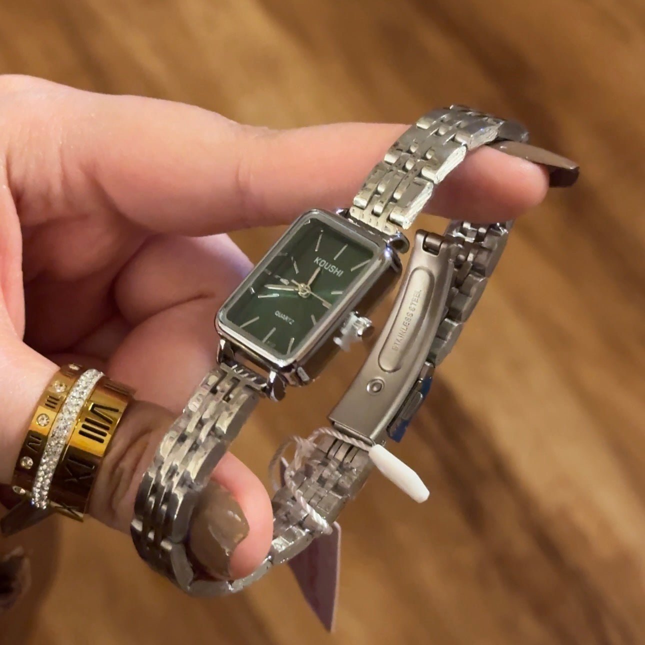 Velmora Verde Watch