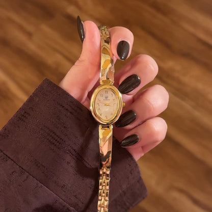 Lily Reloj