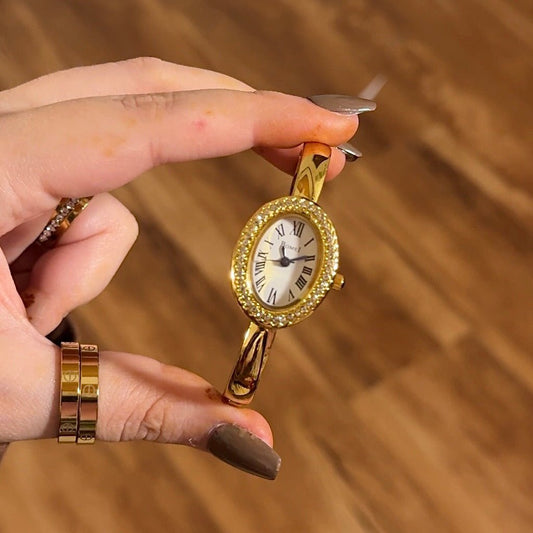Lívia Montre