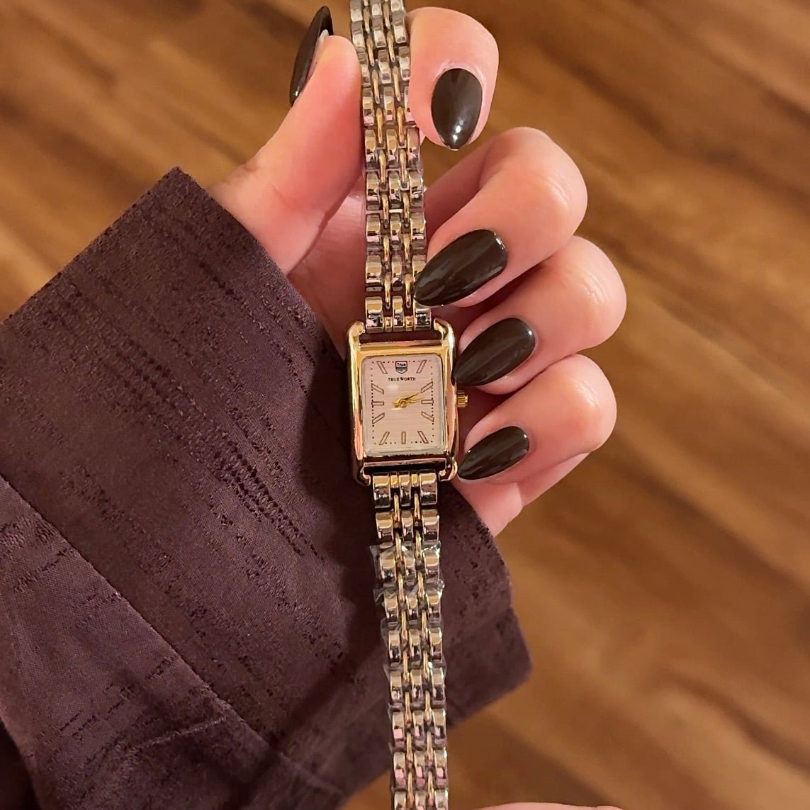 Pearl Uhr