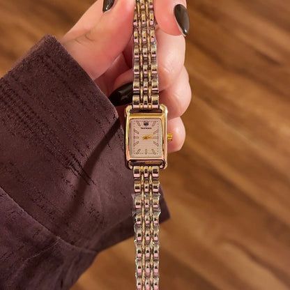 Pearl Uhr