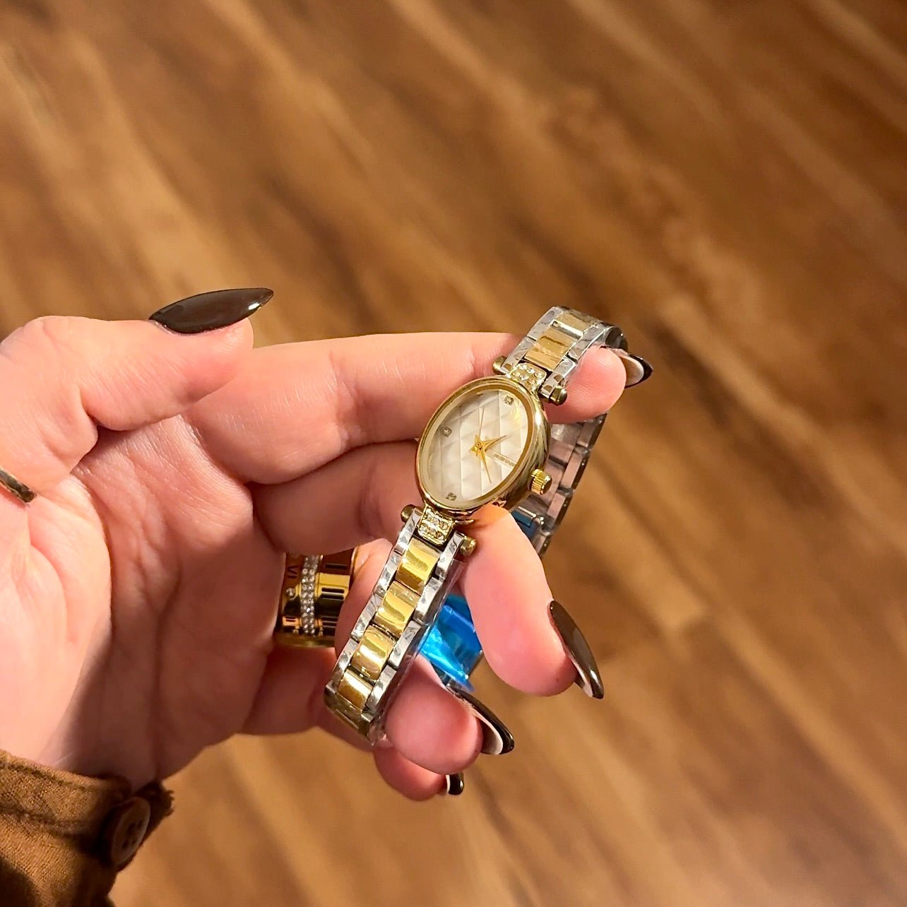 Veloré Watch